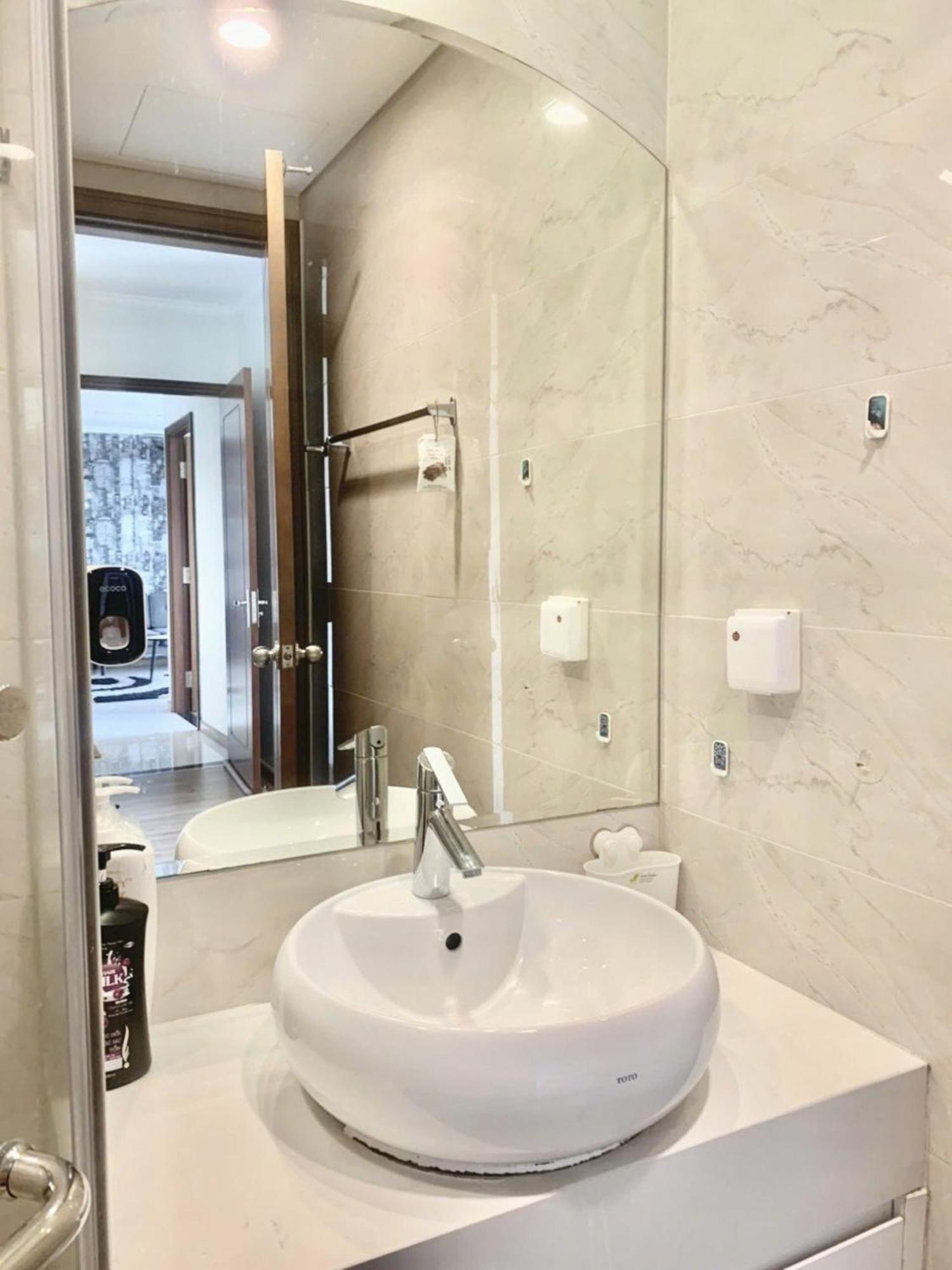 Mott Haven Apart - Vinhomes Central Park, Landmark 81 Area & Ice Rink Cidade de Ho Chi Minh Exterior foto